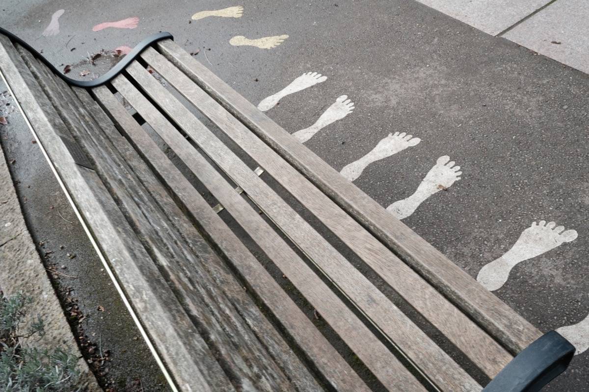 Bench and feet