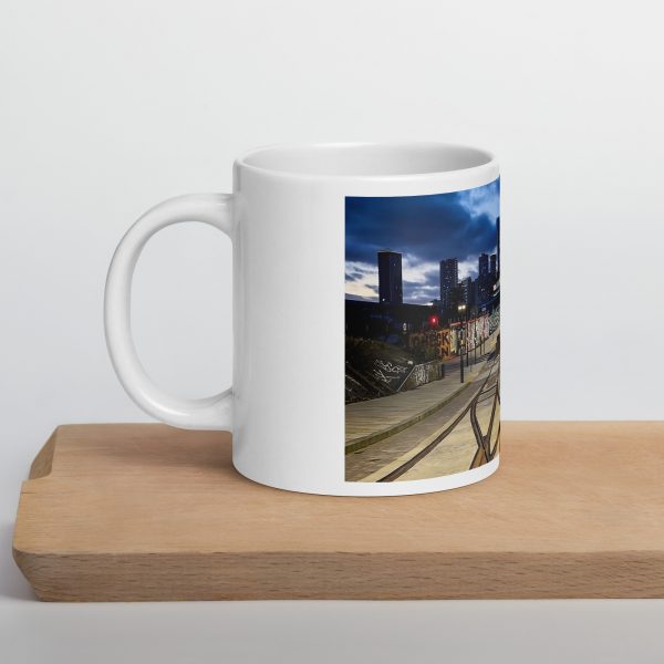 Tracks glossy mug