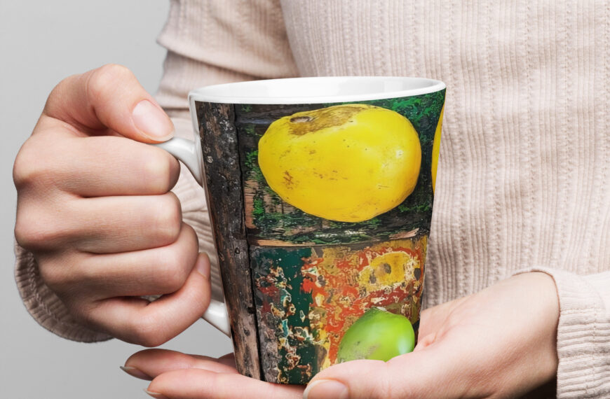 Colours on the table – mug