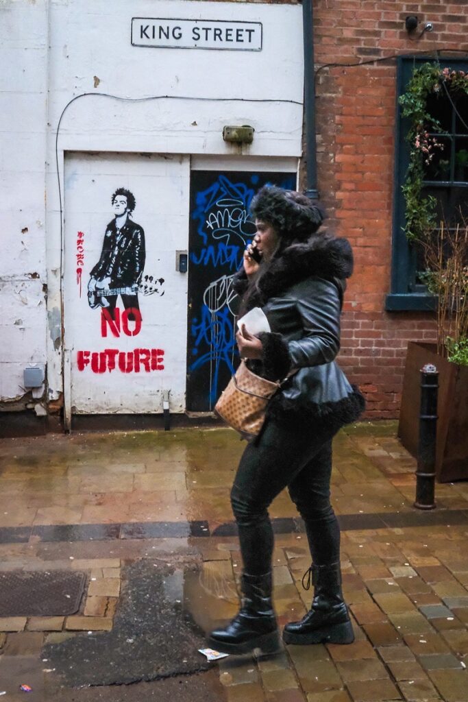 Photographing Wolverhampton, Street art on  King Street