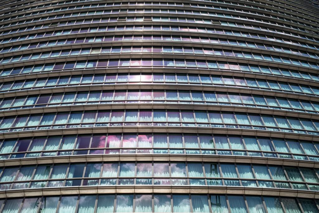 Photographing Canary Wharf 2006