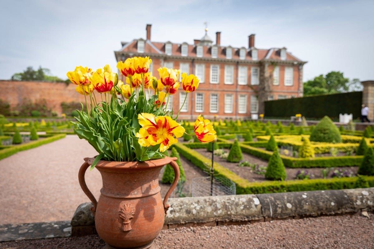 Photographing Hanbury Hall