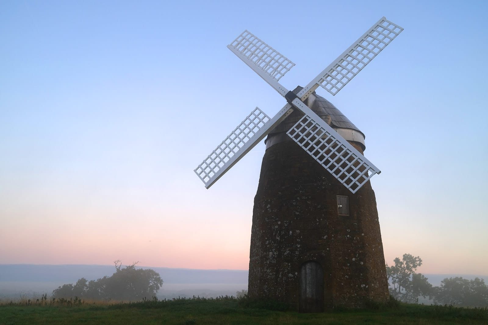 Tysoe Windmill sunrise