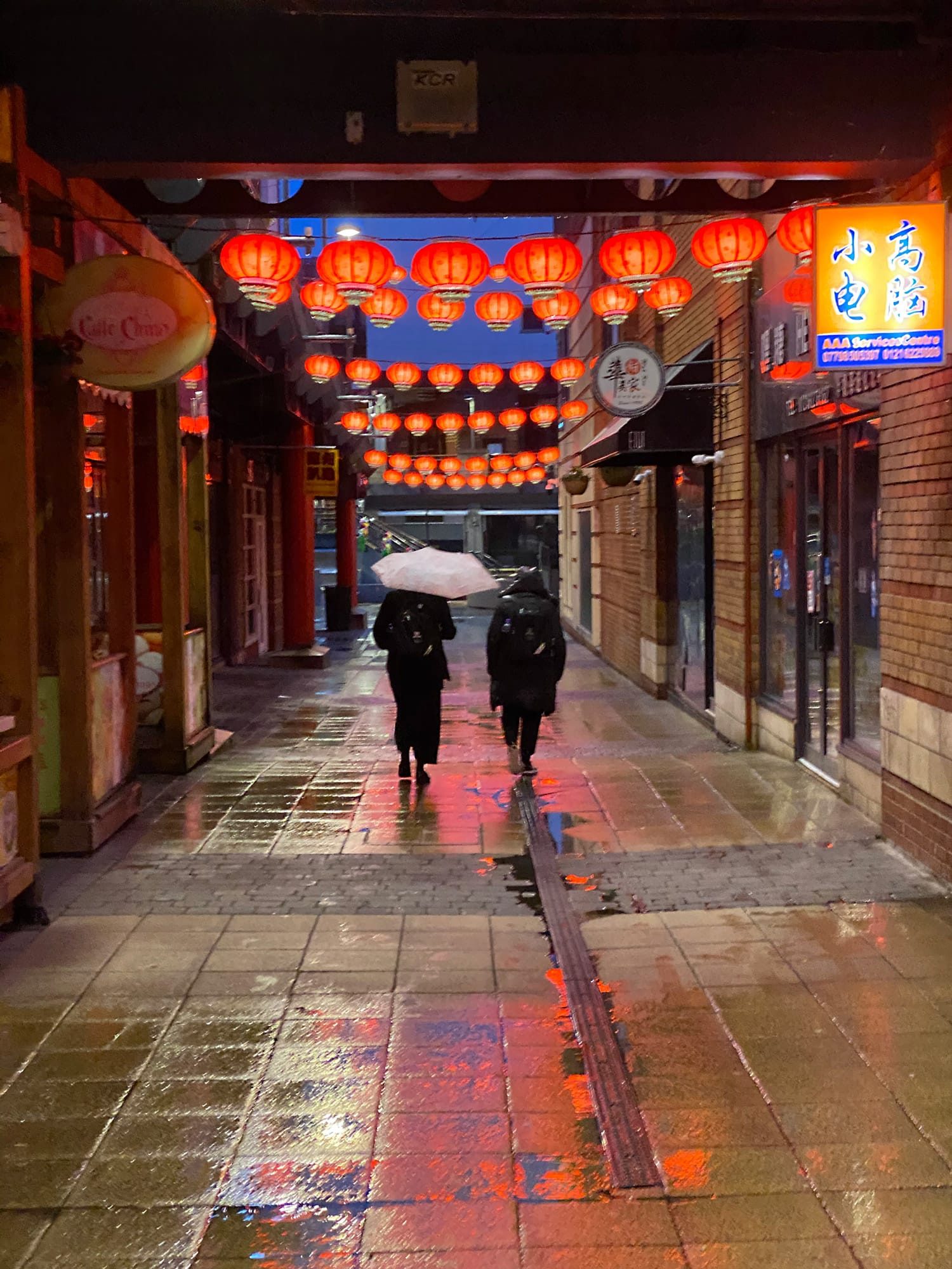 A wet day in Chinatown