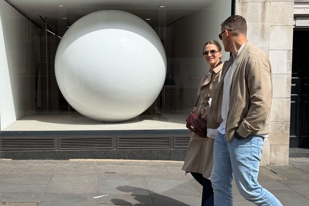 Street Photography at Dover Street Market 