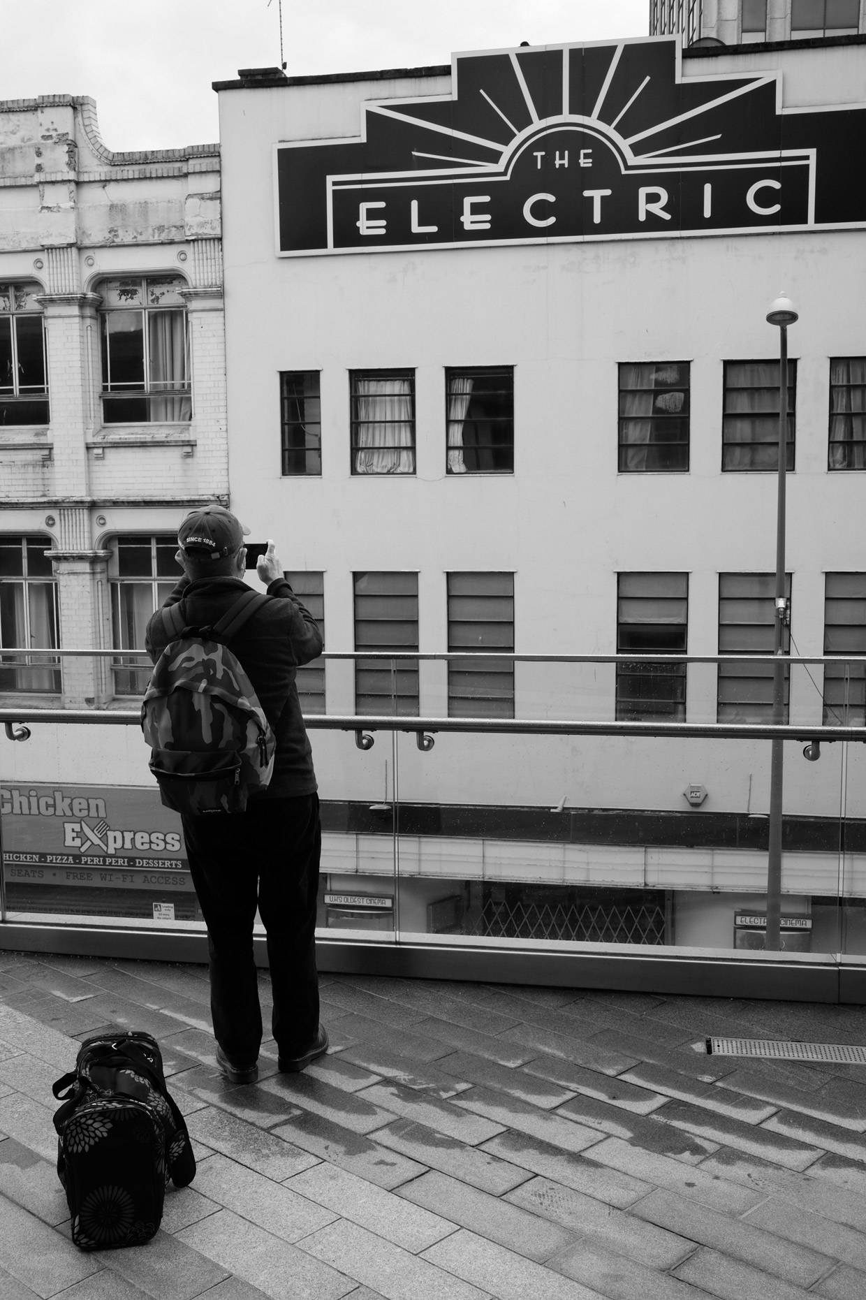 Photographing the Electric Cinema