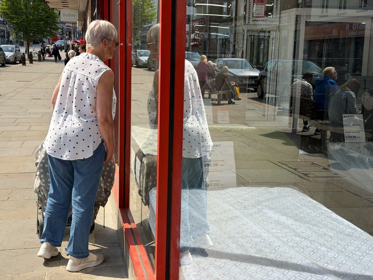 Street walk in Dudley