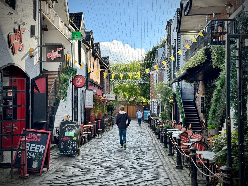Glasgow, West End, September, 2024