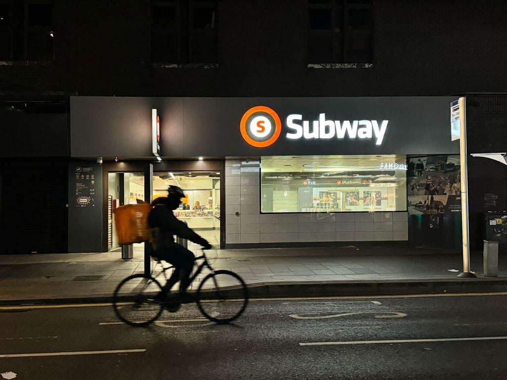 Glasgow, West End, September, 2024