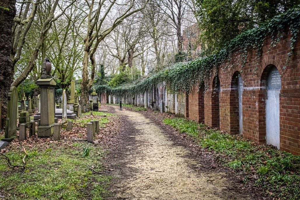 Key Hill Cemetery, Jewellery Quarter, April 2023