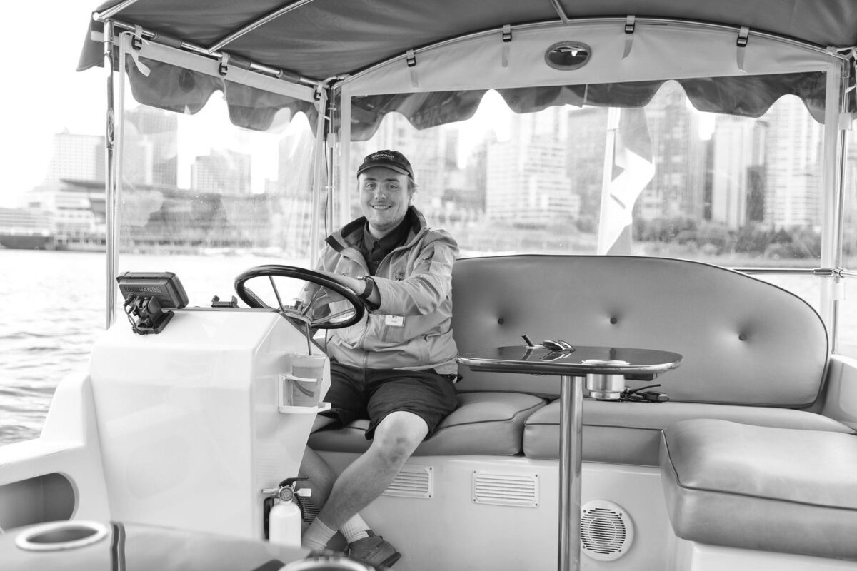 Photographing Vancouver – Electric Harbour Tours