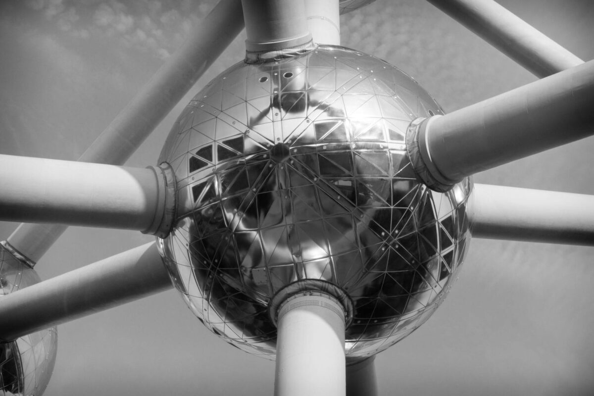 Photographing Atomium