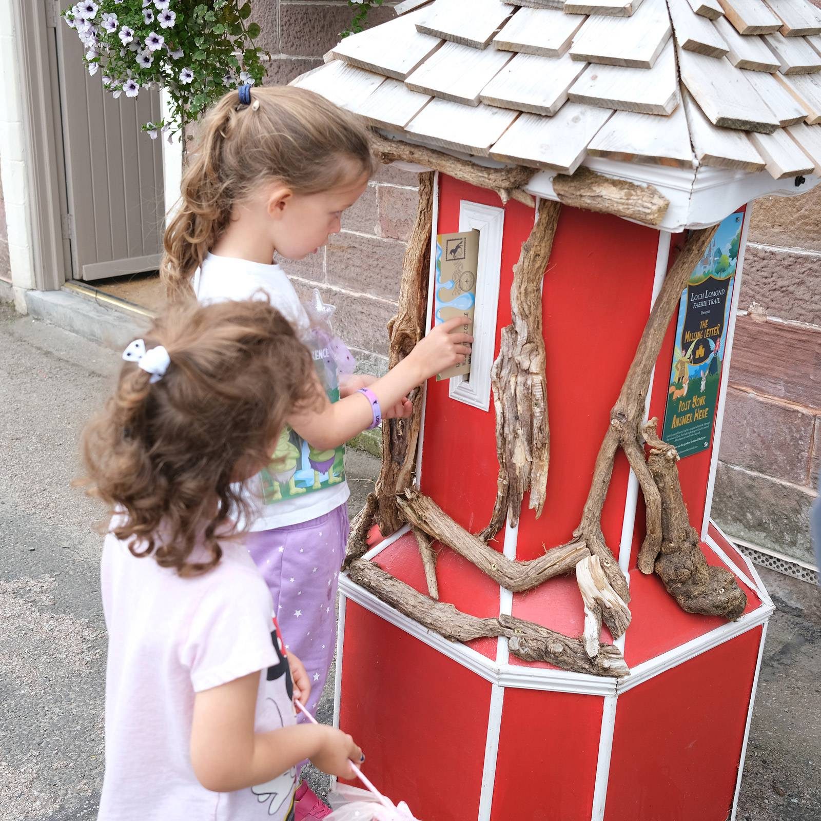 Posting a letter to the Faeries