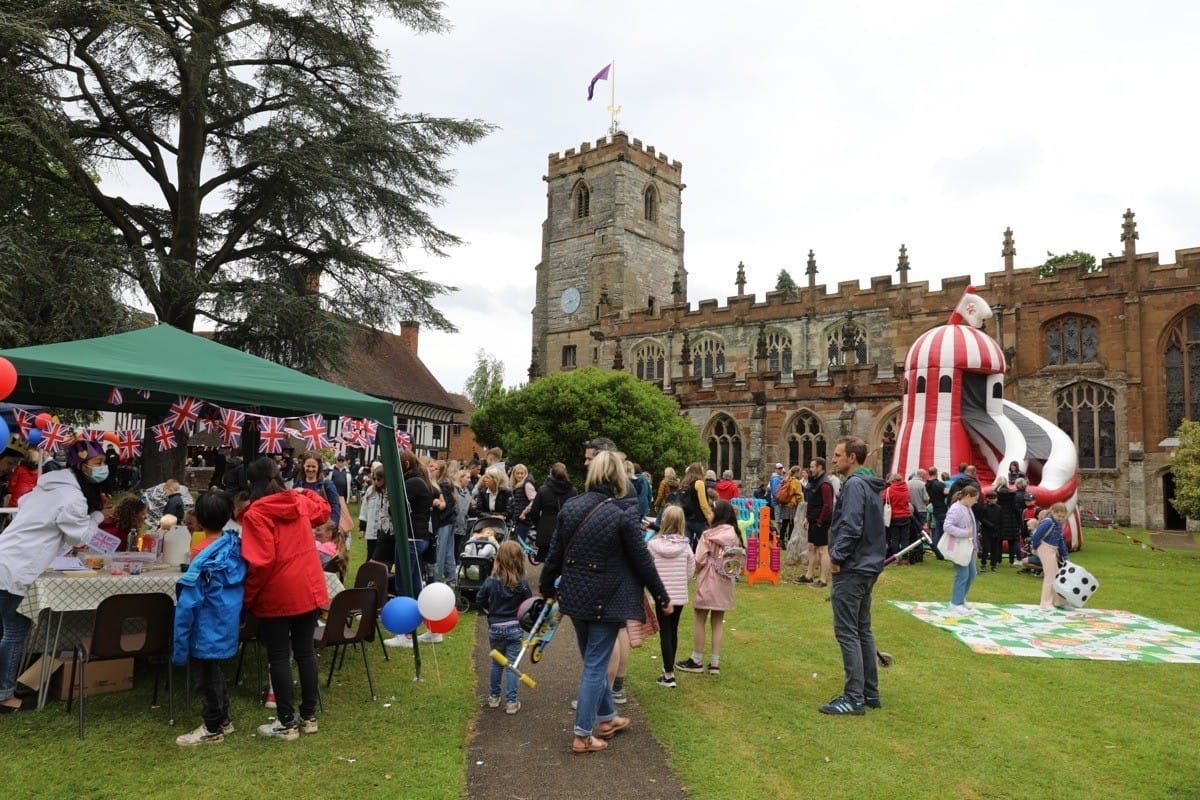 Queen's Platinum Jubilee - Knowle High street