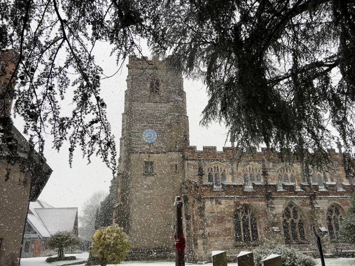 Knowle High Street in the snow