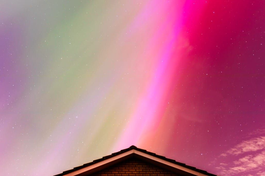 Aurora Borealis as seen from my back garden