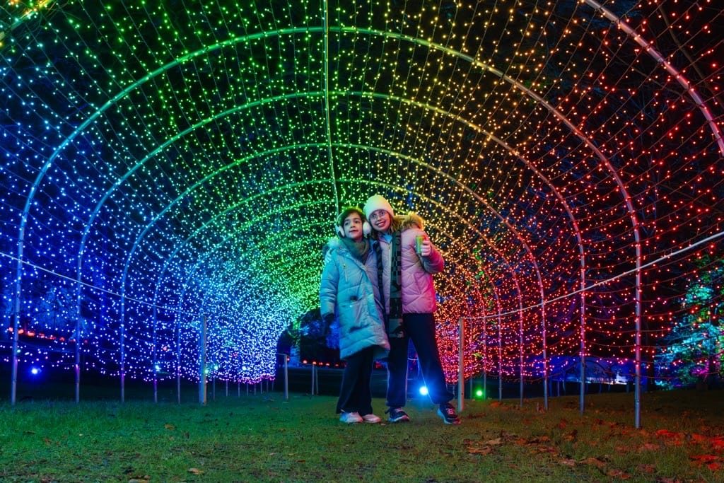 Sparkles, Skates & Santa – Warwick Castle light trail