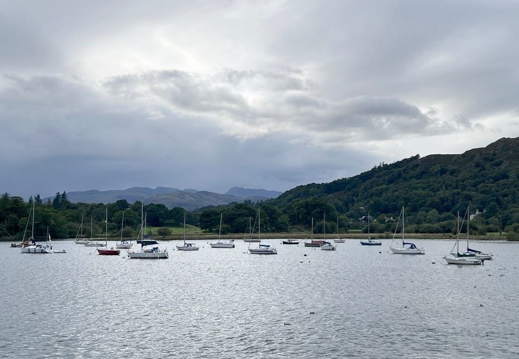 Taking the boat on Lake Windermere – Lakehead to Bowness