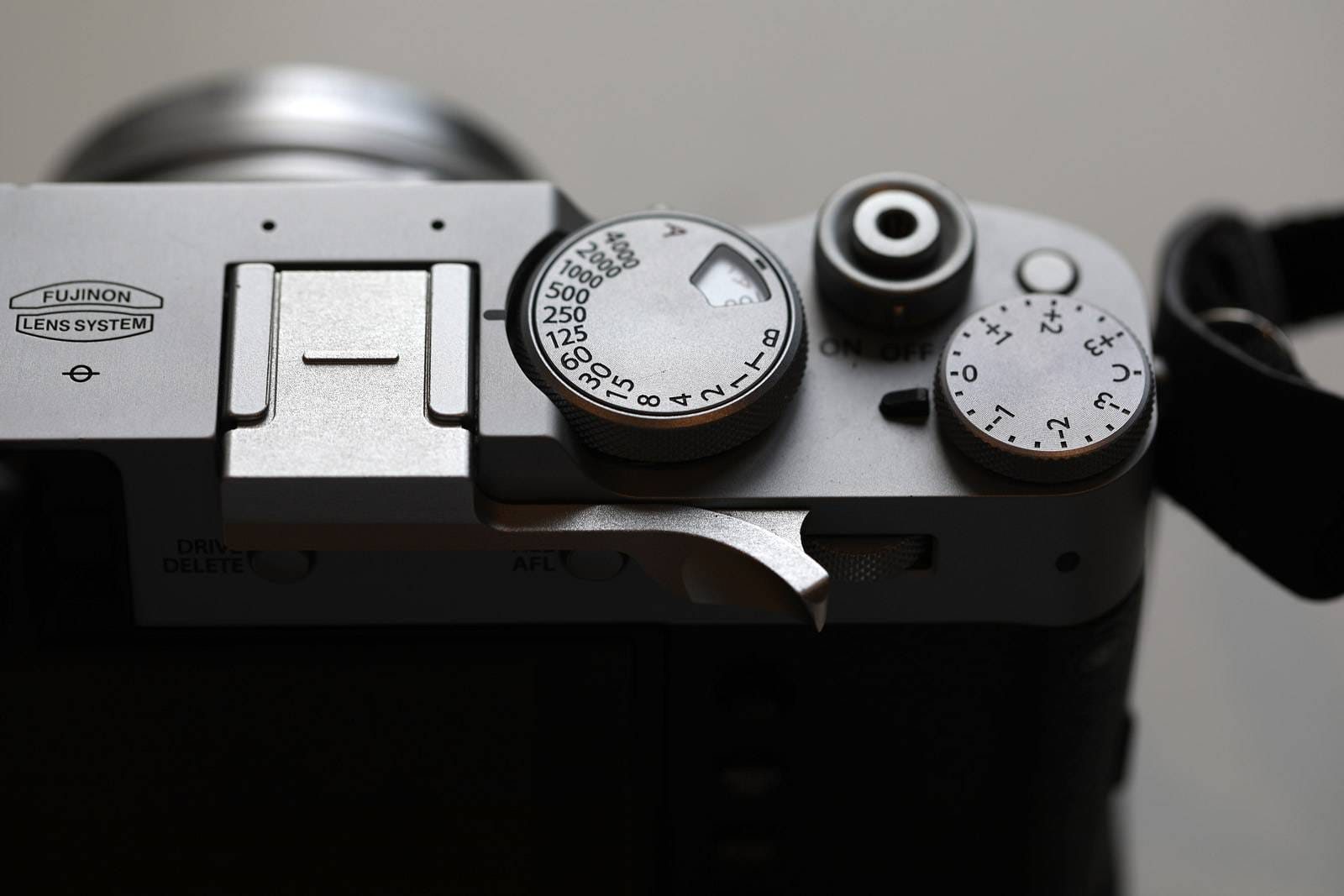 FujiFilm x100v buttons